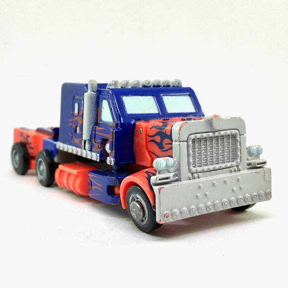 Transformers Optimus Prime Hasbro Bakery Crafts 2007 Autobots action figure - Picture 6 of 16
